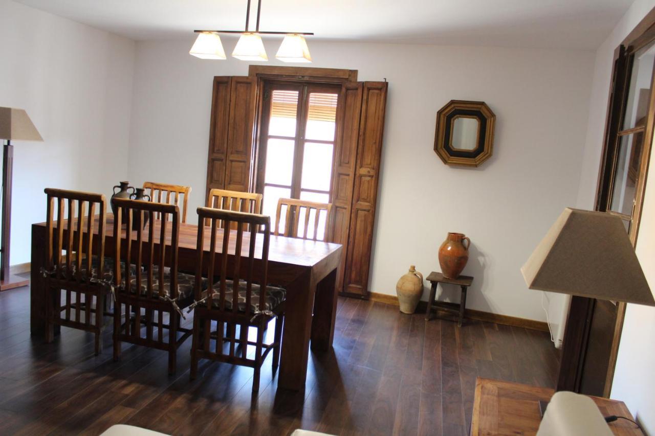 Apartamentos Rurales 'Los Soportales' Tendilla エクステリア 写真